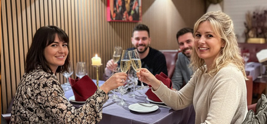 Warmer Restaurant-Innenraum